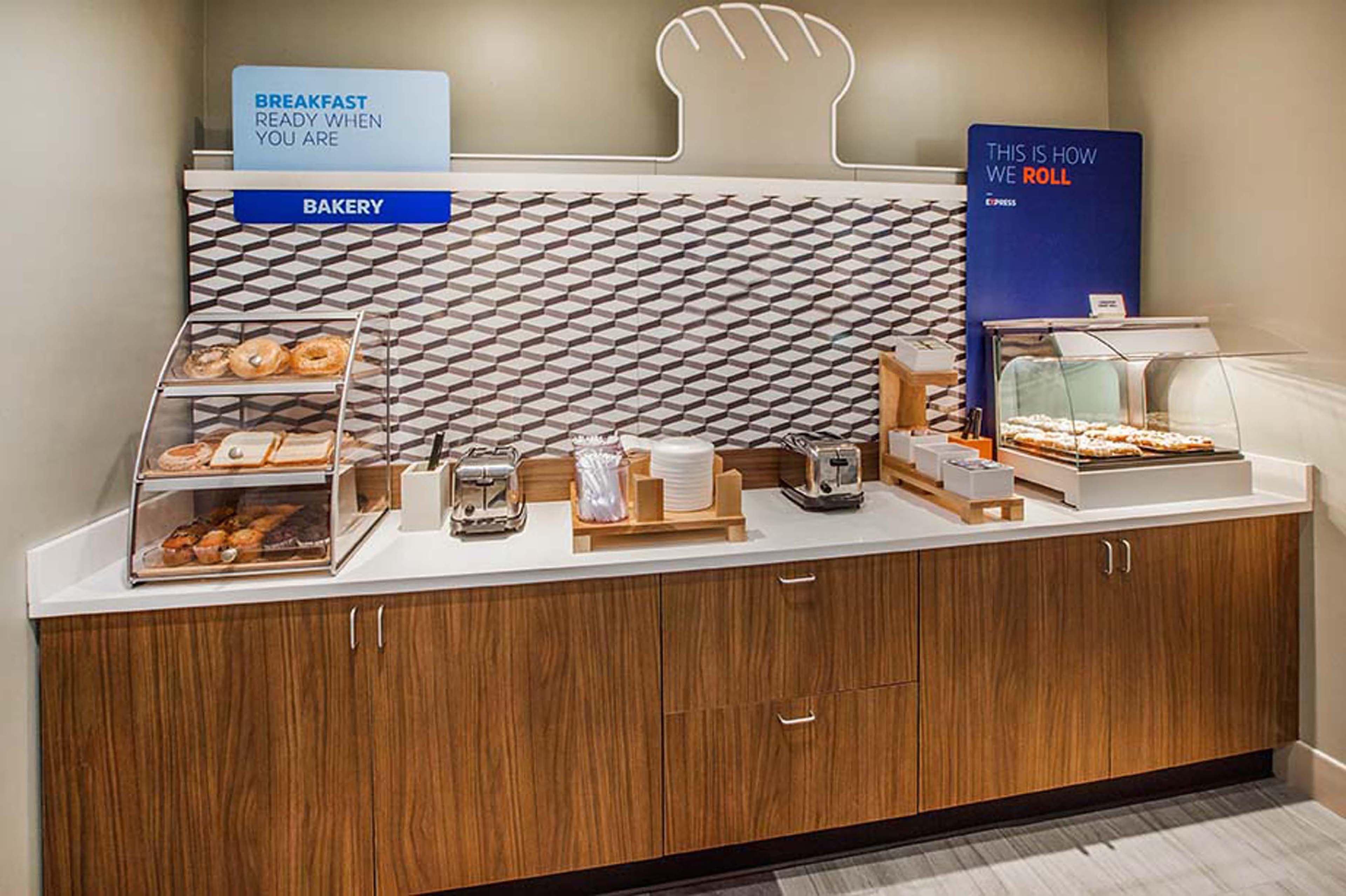Holiday Inn Express Hotel & Suites St. Charles By Ihg Saint Charles Ngoại thất bức ảnh